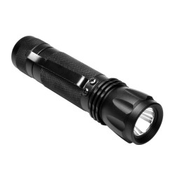 Tactical Light 3W LED/Weaver Ring NCSTAR