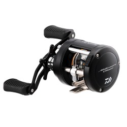 CLASSIC UTD, 2 + 1, 5.1 : 1  11 Drag DAIWA