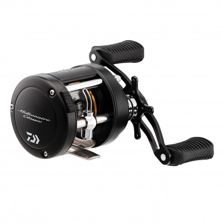 CLASSIC UTD, 2 + 1, 5.1 : 1  11 Drag DAIWA